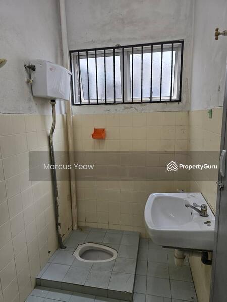 For Sale - Taman Bunga Blossom