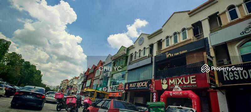 For Rent - Big Ground Shop 3300s.f , 2 adjoining intermediate lot, Dataran Sunway, Kota Damansara, Prime Lot