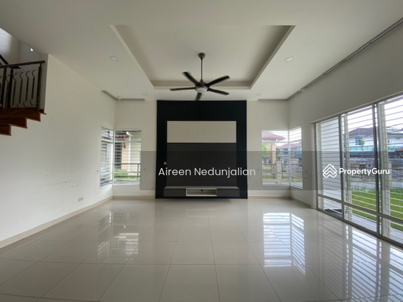 For Sale - Bungalow at Bandar Puteri Puchong
