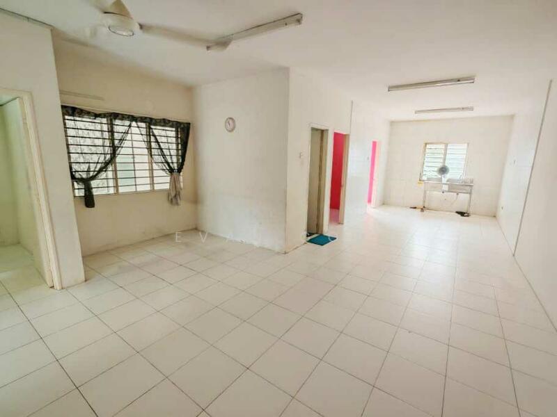 Untuk Disewa - The Lake Residence