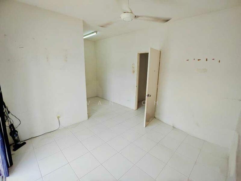 Untuk Disewa - The Lake Residence