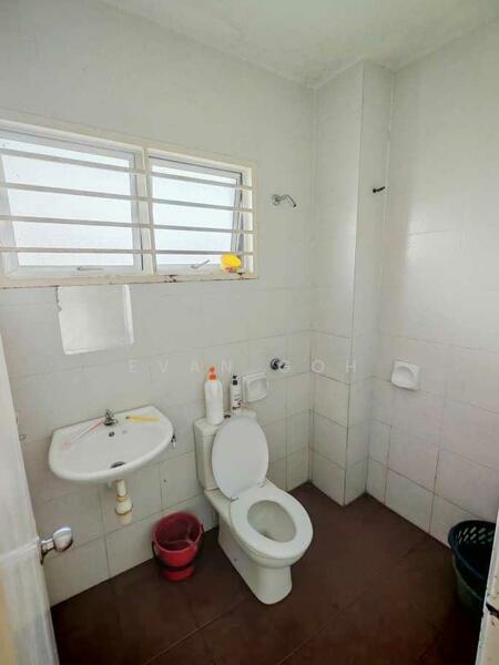 Untuk Disewa - The Lake Residence