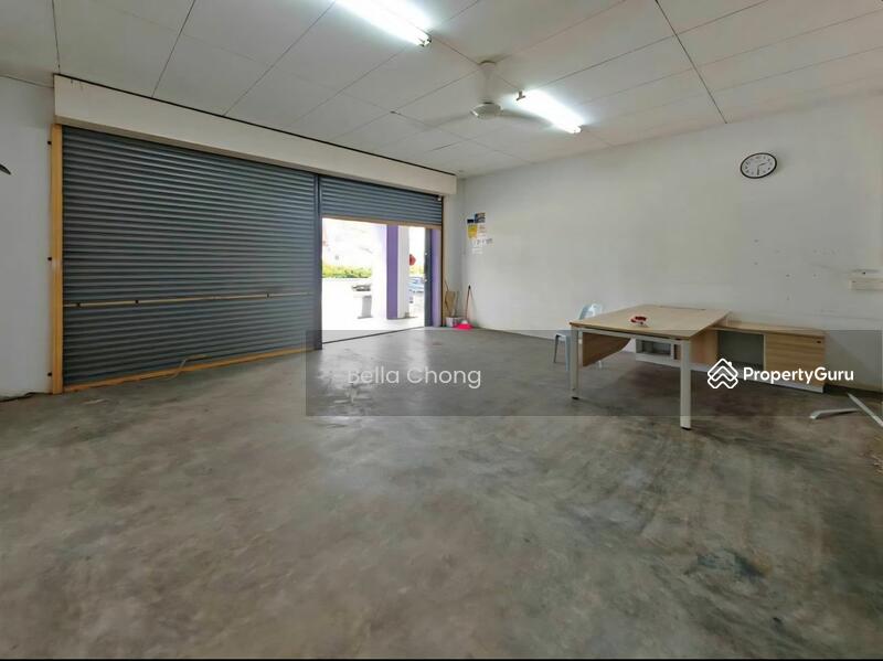 Untuk Disewa - Setia Indah Shop For Rent