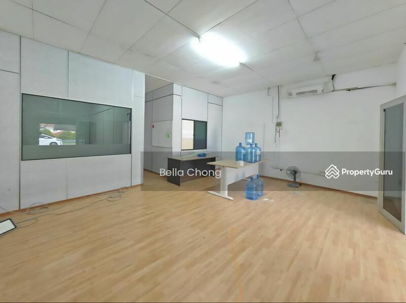 Untuk Disewa - Setia Indah Shop For Rent