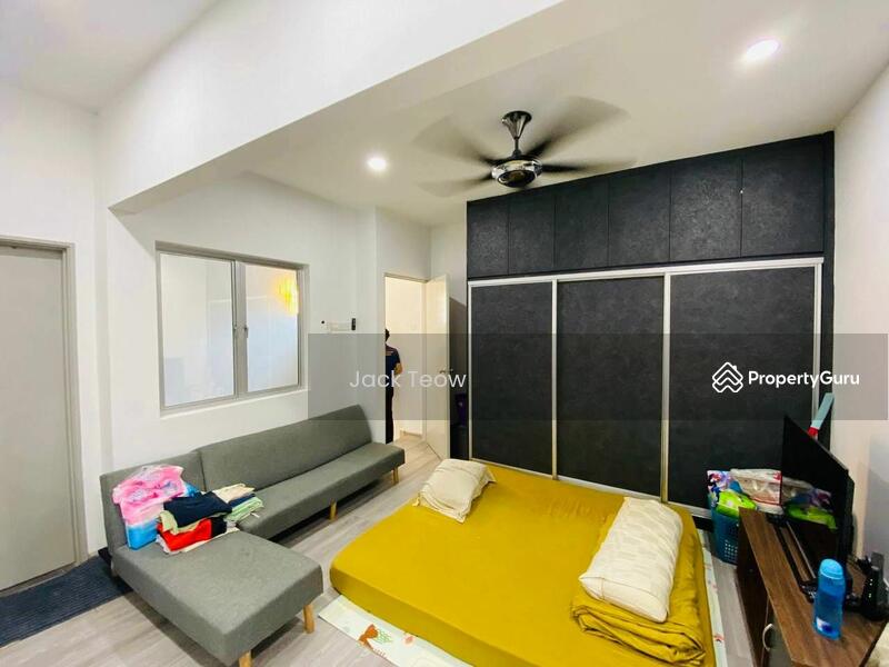 For Sale - 3-storey Terraced House at Bukit Rahman Putra
