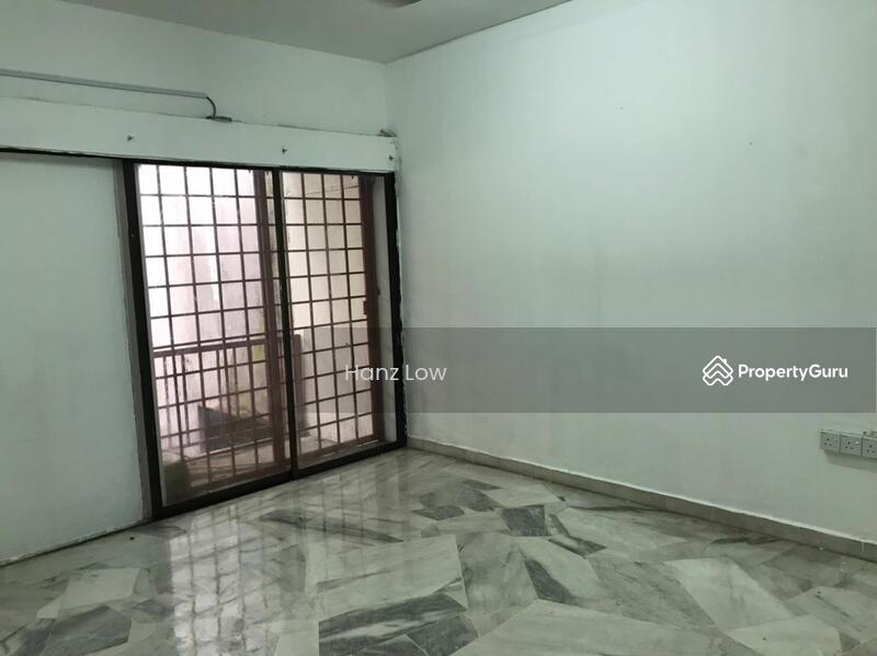 For Rent - (Renovated + Ready Move in) 3 Sty Taman Cheras Utama @ Cheras