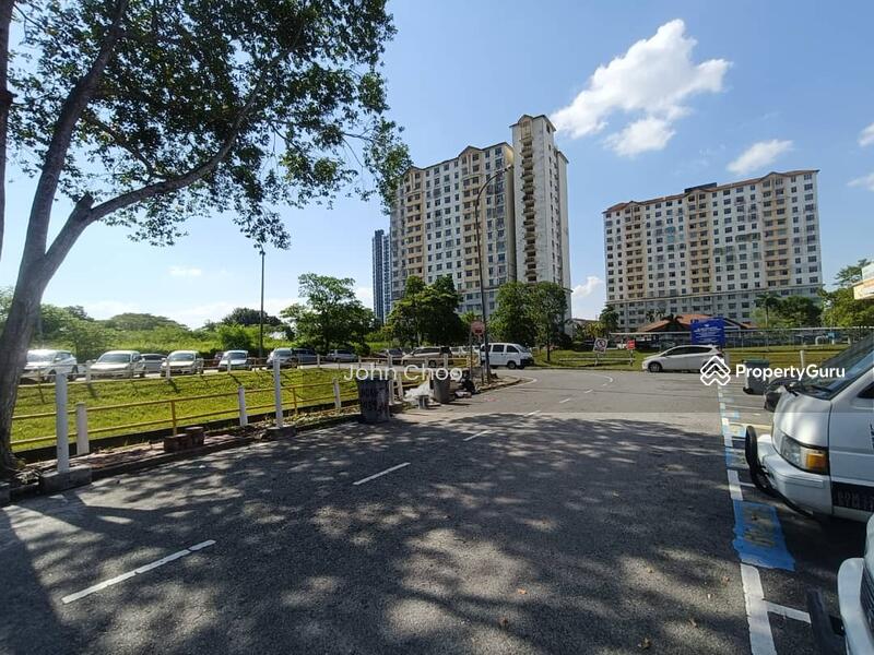 For Sale - Taman Bukit Indah 2 @ Johor Single Storey Endlot Shoplot For Sale