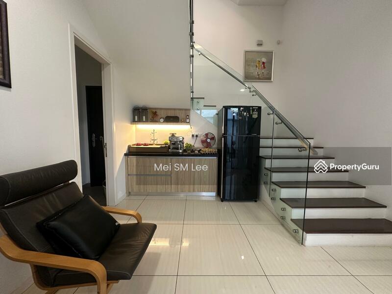 Twin Palms, Sungai Long Living Room
