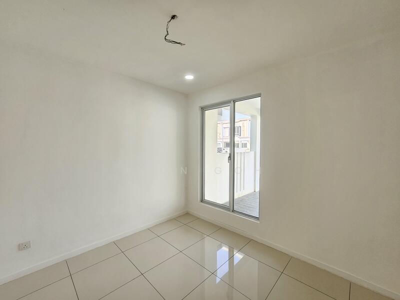 2-storey Terraced House for Sale in Bandar Tropicana Aman (Telok Panglima Garang) - Leon Goh - PropertyGuru.com.my