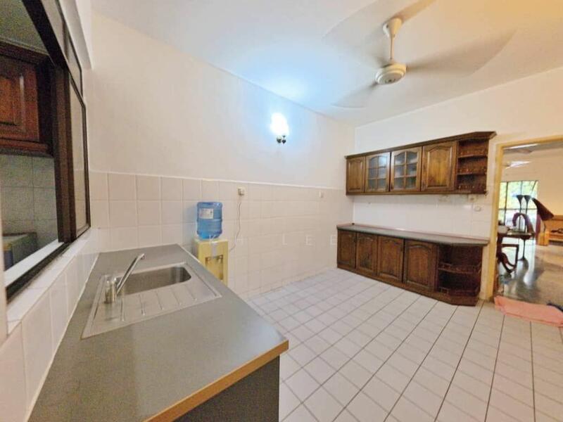 For Rent - Terraced House at Bandar Utama 10