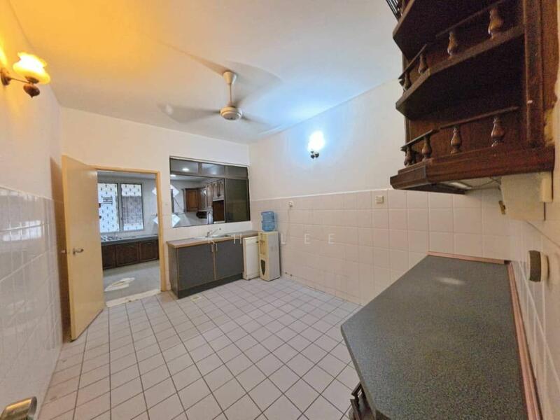 For Rent - Terraced House at Bandar Utama 10