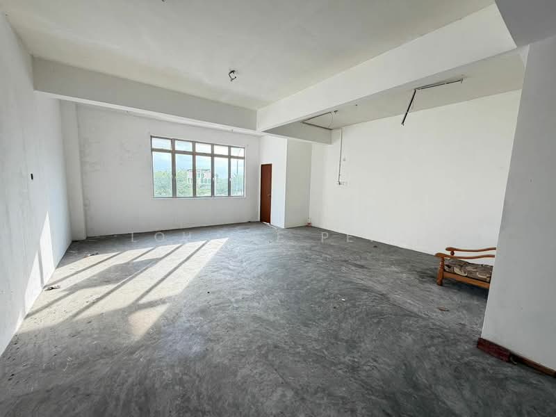 Shop / Office at Taman Sierra Perdana untuk Untuk Disewa - RM 1,300 /bulan, Mac 2026 - PropertyGuru.com.my