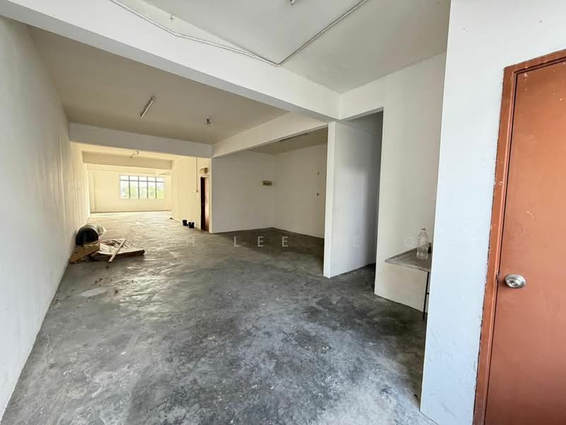 Shop / Office at Taman Sierra Perdana untuk Untuk Disewa - RM 1,300 /bulan, Mac 2026 - PropertyGuru.com.my