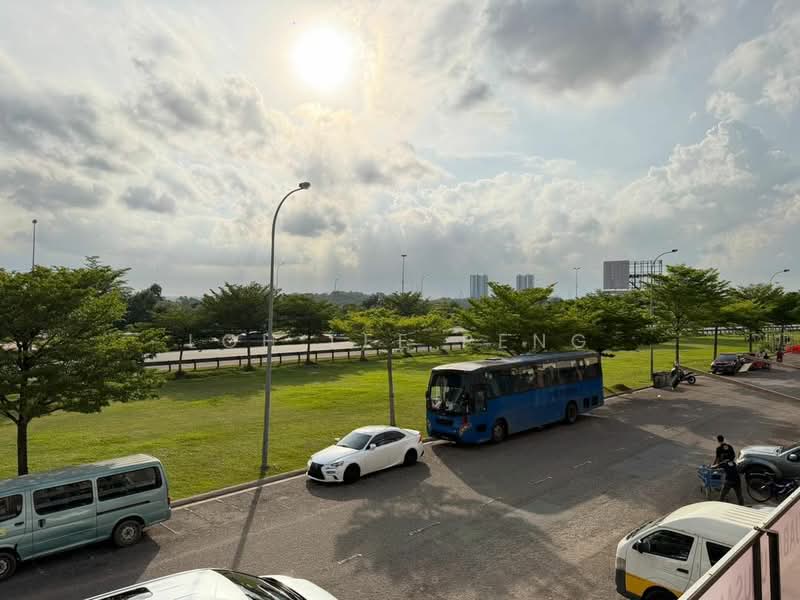 Shop / Office at Taman Sierra Perdana untuk Untuk Disewa - RM 1,300 /bulan, Mac 2026 - PropertyGuru.com.my