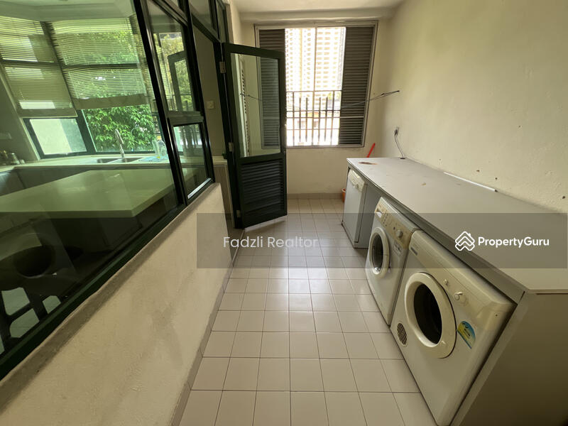 Untuk Disewa - Villa Aman