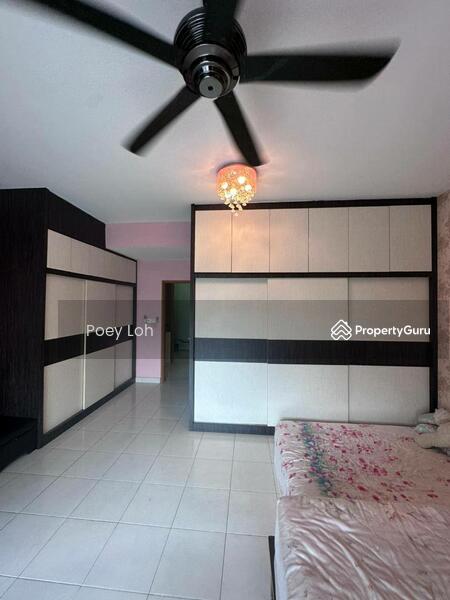 For Sale - Nusa Idaman Precinct 8