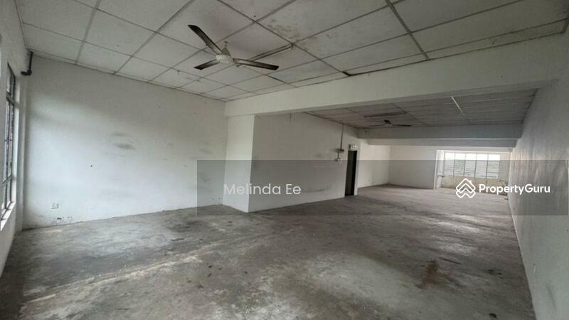 For Sale - Ulu Tiram Taman Bukit Tropika Nice Design 2 Storey Shoplot Hot Area