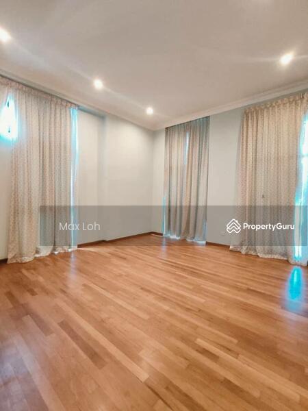For Sale - Bukit Indah Semi D For Sale