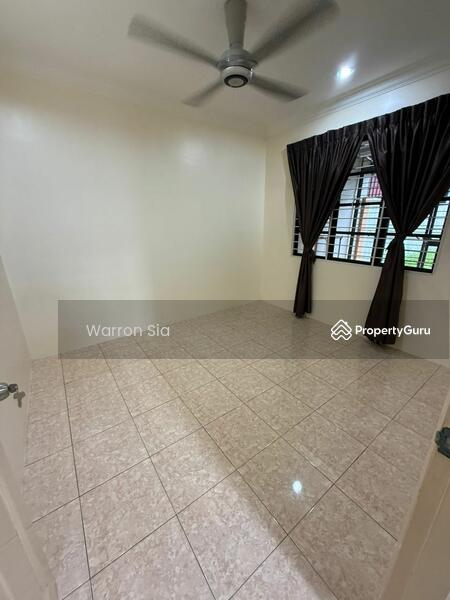 For Sale - Semi-Detached House at Tabuan Jaya