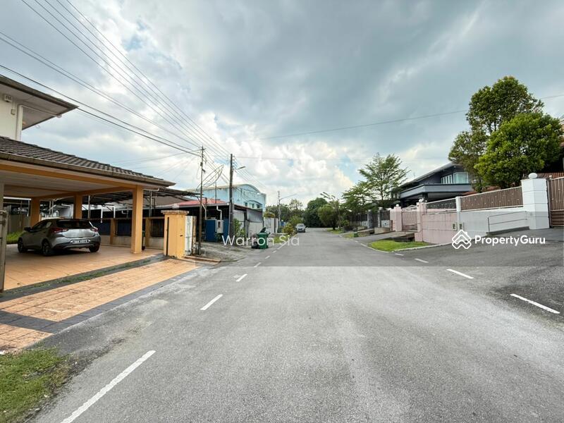 For Sale - Semi-Detached House at Tabuan Jaya