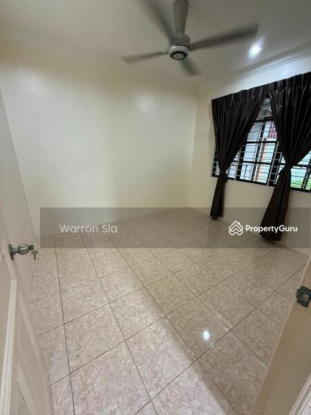 For Sale - Semi-Detached House at Tabuan Jaya