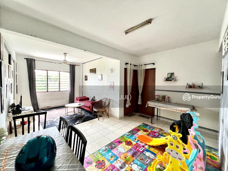 Lower Floor Apartment Desa Tasik,Bandar Tasik Selatan Sungai Besi
