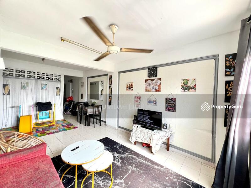 Lower Floor Apartment Desa Tasik,Bandar Tasik Selatan Sungai Besi