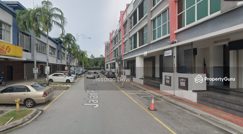 For Rent - Ara Damansara Ground Floor Corner Shop Lot
