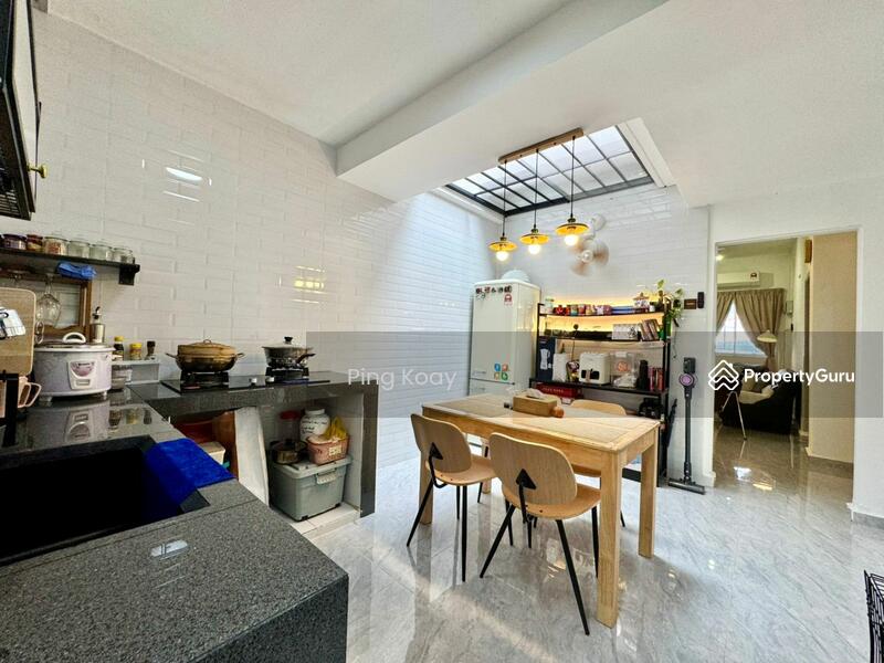For Sale - 1 STY TERRACE | 1350SF | NEWLY RENOVATED | FETTES