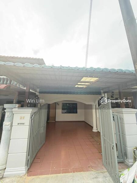 Untuk Dijual - 2-storey Terrace House at Taman Desa Harmoni