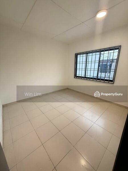 Untuk Dijual - 2-storey Terrace House at Taman Desa Harmoni