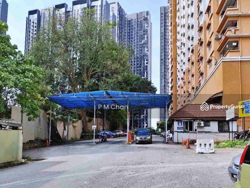 Untuk Dijual - Flora Damansara Apartment