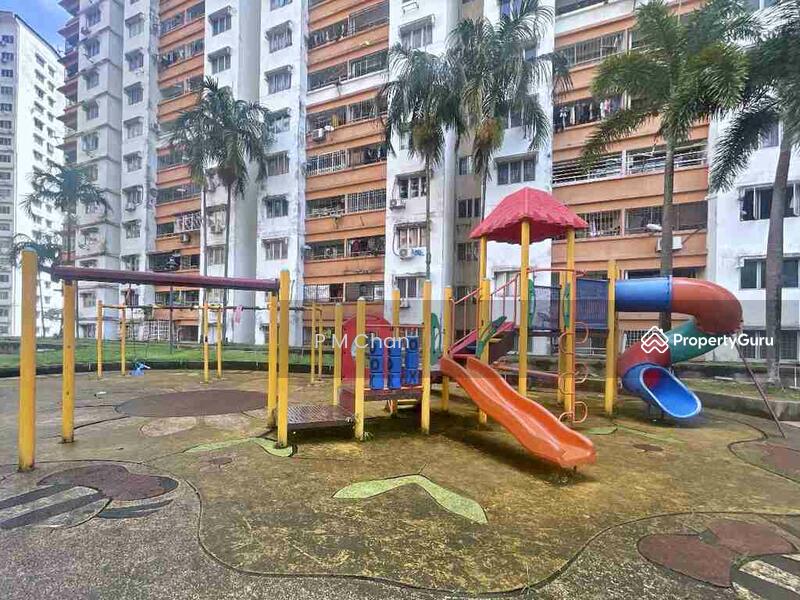 Untuk Dijual - Flora Damansara Apartment