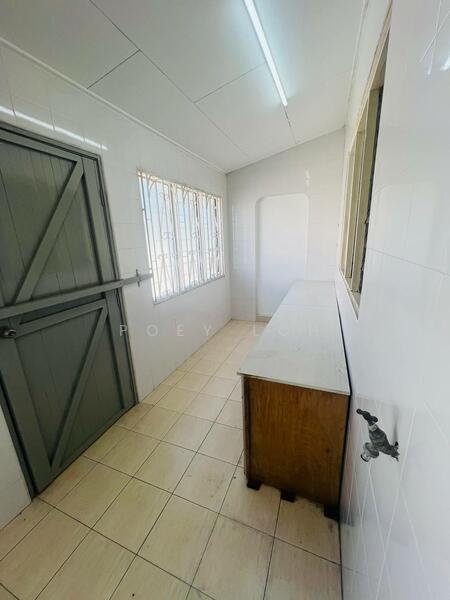 Untuk Disewa - Tun Aminah Single Storey