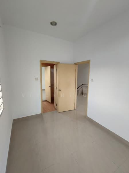 Semi-Detached House for Sale in Seri Aman Heights (Sungai Buloh) - Vincent Goh - Interior - PropertyGuru.com.my
