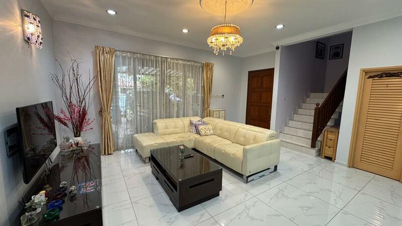 Untuk Dijual - Large 5160sf 2sty Semi D Seksyen 7 Shah Alam