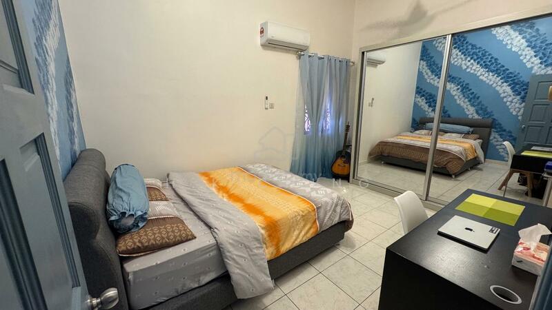 Untuk Dijual - Large 5160sf 2sty Semi D Seksyen 7 Shah Alam