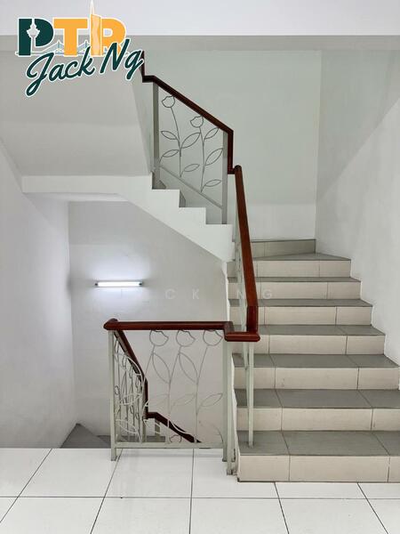 For Rent - Maple Residence