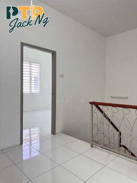 For Rent - Maple Residence