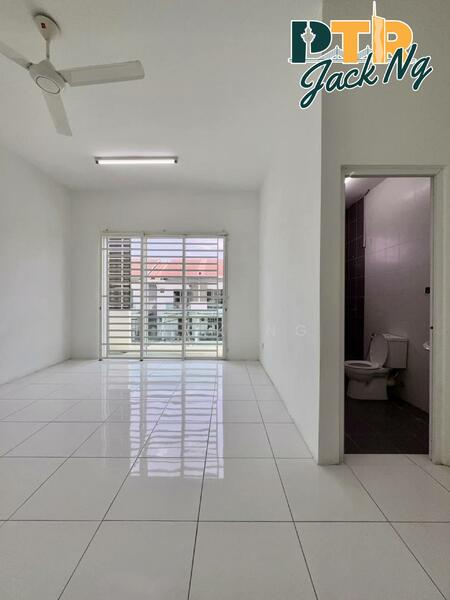 For Rent - Maple Residence