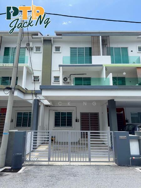 For Rent - Maple Residence