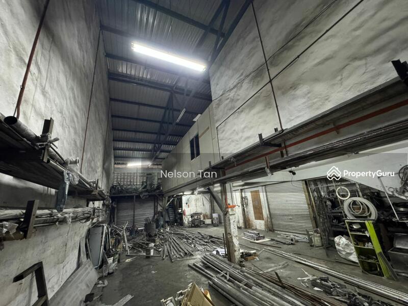 Untuk Disewa - Taman Anggerik