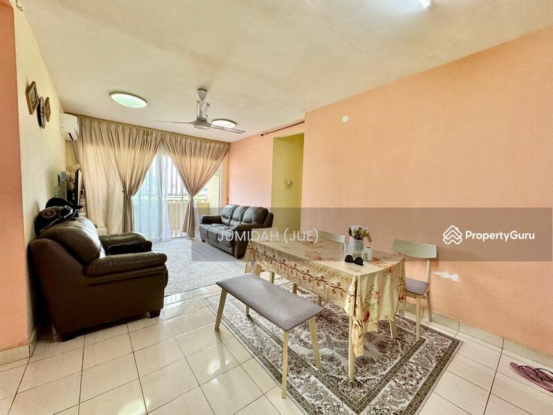Fully grill Condominium Magnaville Selayang, Batu Caves