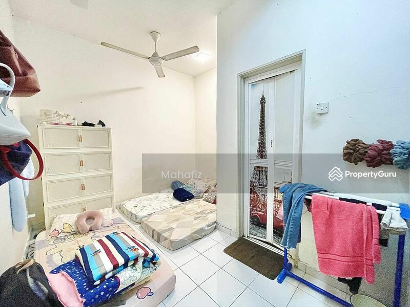 For Sale - Terraced House at Seksyen 29