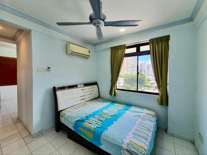 Untuk Dijual - Medan Hikmat