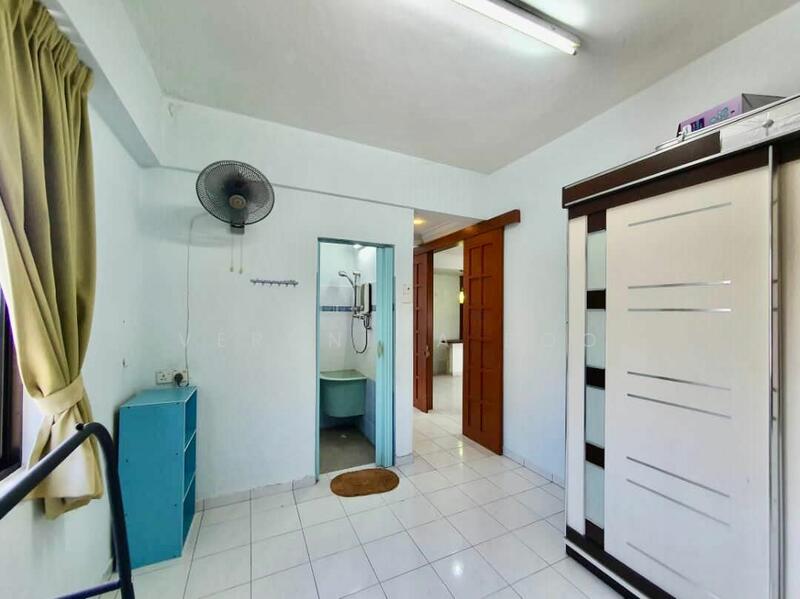 Untuk Dijual - Medan Hikmat