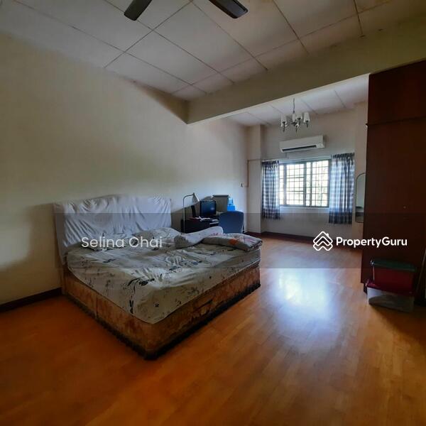 Terraced House at Bukit Jelutong untuk Untuk Dijual - RM 1,450,000, Mac 2026 - PropertyGuru.com.my