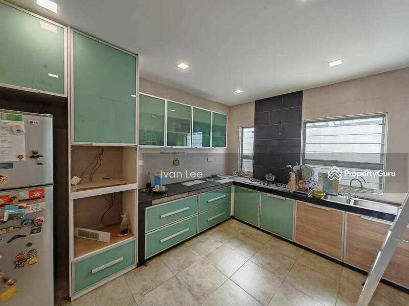 For Sale - 2-storey Terrace House at Taman Paramount