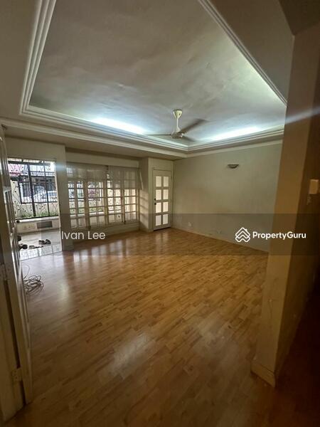 For Sale - Semi-Detached House at Seksyen 19