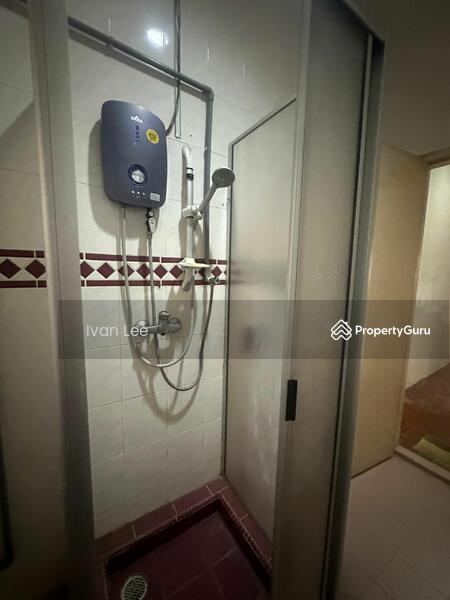 For Sale - Semi-Detached House at Seksyen 19